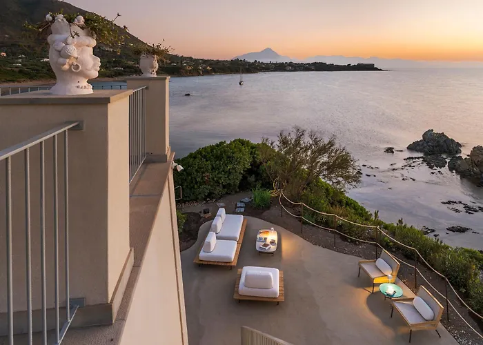 Torre Dei 7 Frati * Cefalù